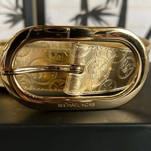 Michael kors gold belt